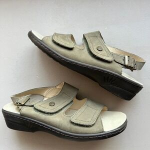 Biotime Footwear Women 8 EU 38 Sage Olive Green Nubuck Comfort Wedge Sandals